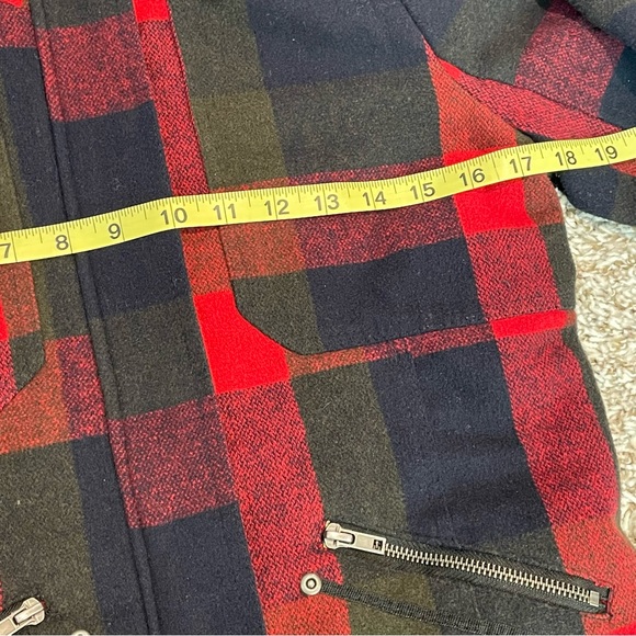 2B BEBE RED CHECKER PLAID Thick Zip Up Button Down Jacket Size Small - Picture 11 of 11